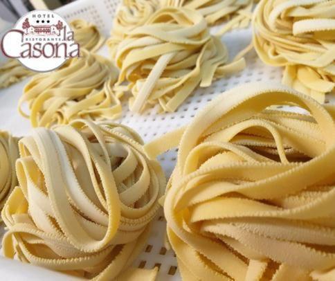 Hotel Ristorante La Casona Feltre Dış mekan fotoğraf