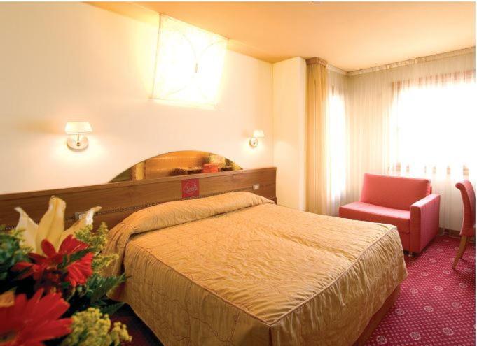 Hotel Ristorante La Casona Feltre Dış mekan fotoğraf
