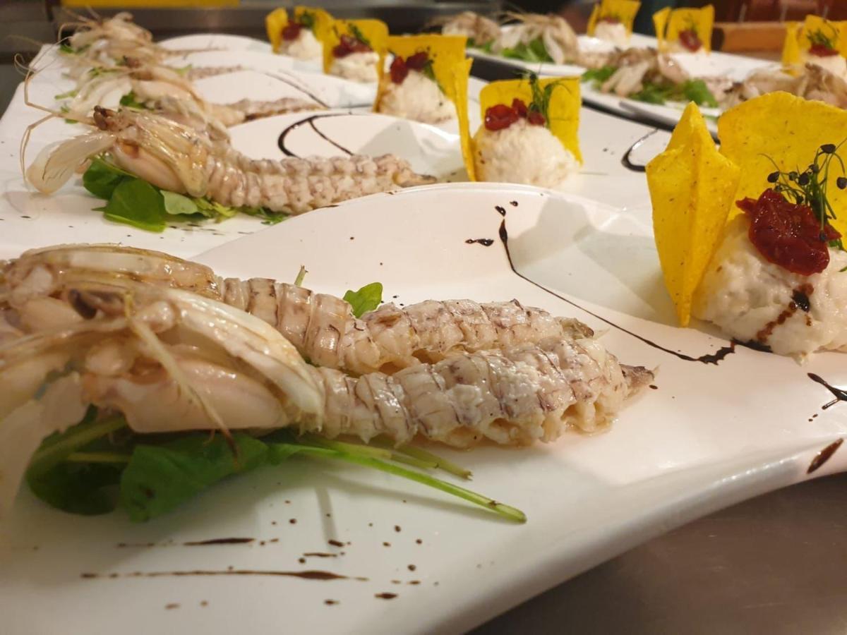 Hotel Ristorante La Casona Feltre Dış mekan fotoğraf