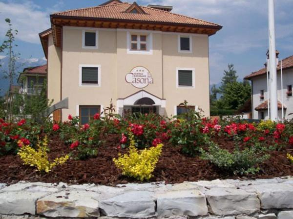 Hotel Ristorante La Casona Feltre Dış mekan fotoğraf