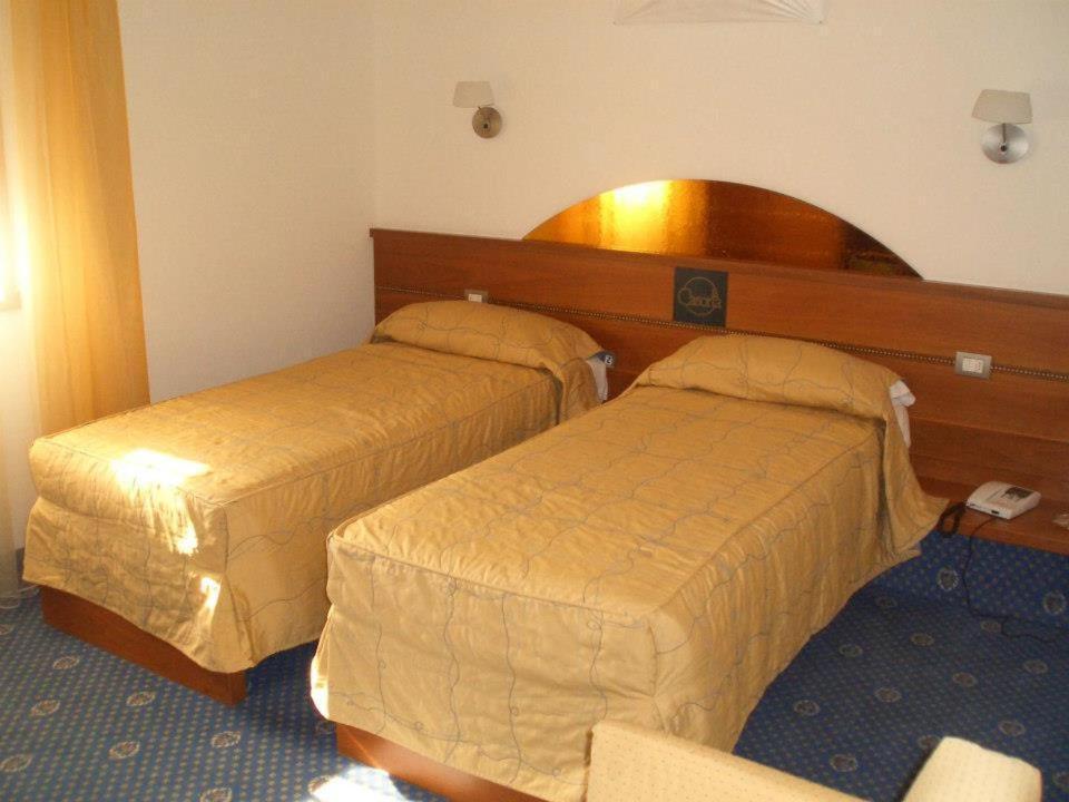 Hotel Ristorante La Casona Feltre Oda fotoğraf